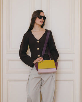 Sac ALEXIA Colourblock Vesper porté en bandoulière, poignée gainée, rabat fermé, de face