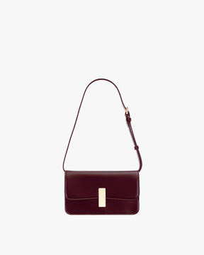 Sac BLAKE Mahogany de face, bandoulière ajustable, fermoir métal doré rectangulaire