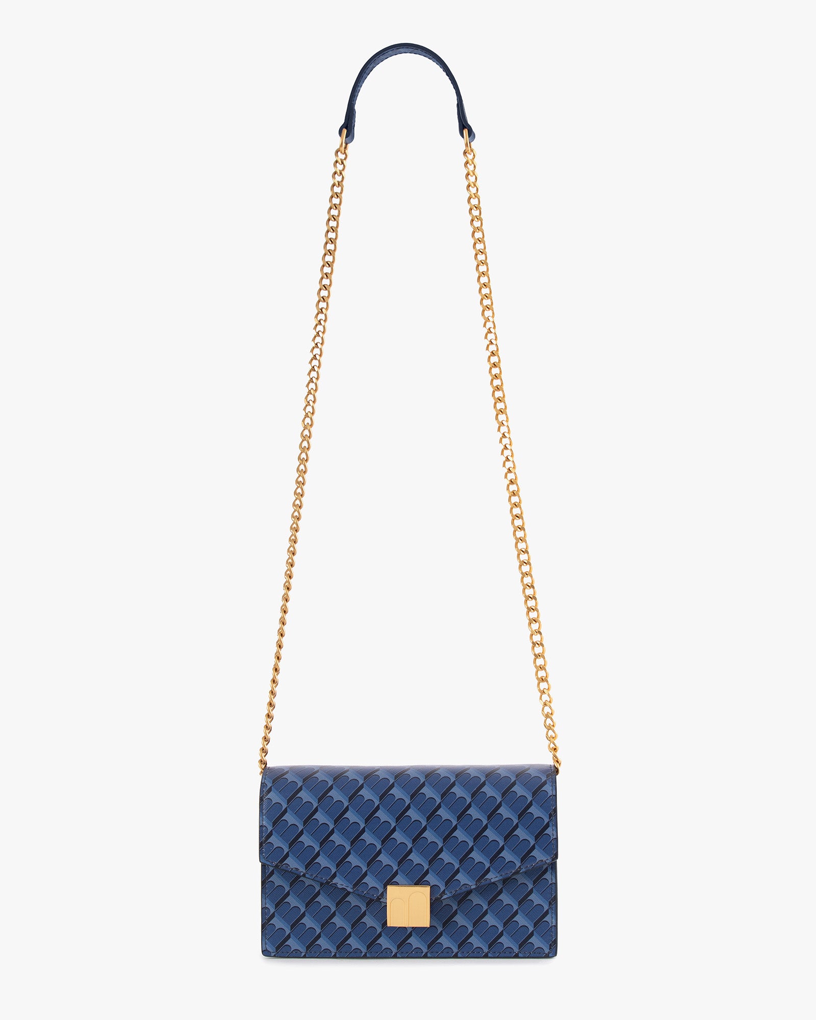 Sac ELEANOR Bleu avec chaîne amovible et repose-épaule en cuir, porté en bandoulière