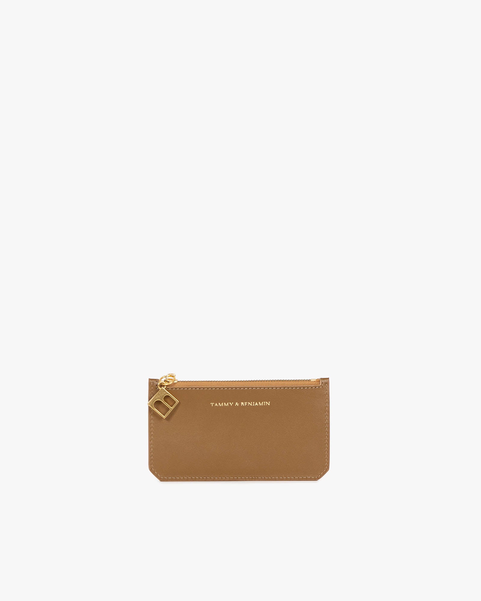 Porte-cartes JAMIE Marais en cuir, vue de face, fermeture zippée et breloque dorée