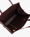 LEXI GM Aubergine, vue intérieure, poche zippée et chaîne amovible dorée, anses en cuir