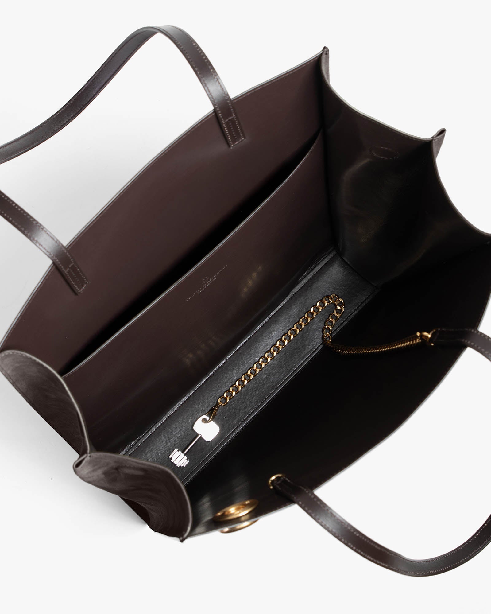 LEXI GM Chocolate, open interior view, zip pocket and removable chain, leather handles