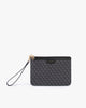 Pochette PM Monogram noire de face, dragonne en cuir détachée, fermeture zippée et breloque dorée