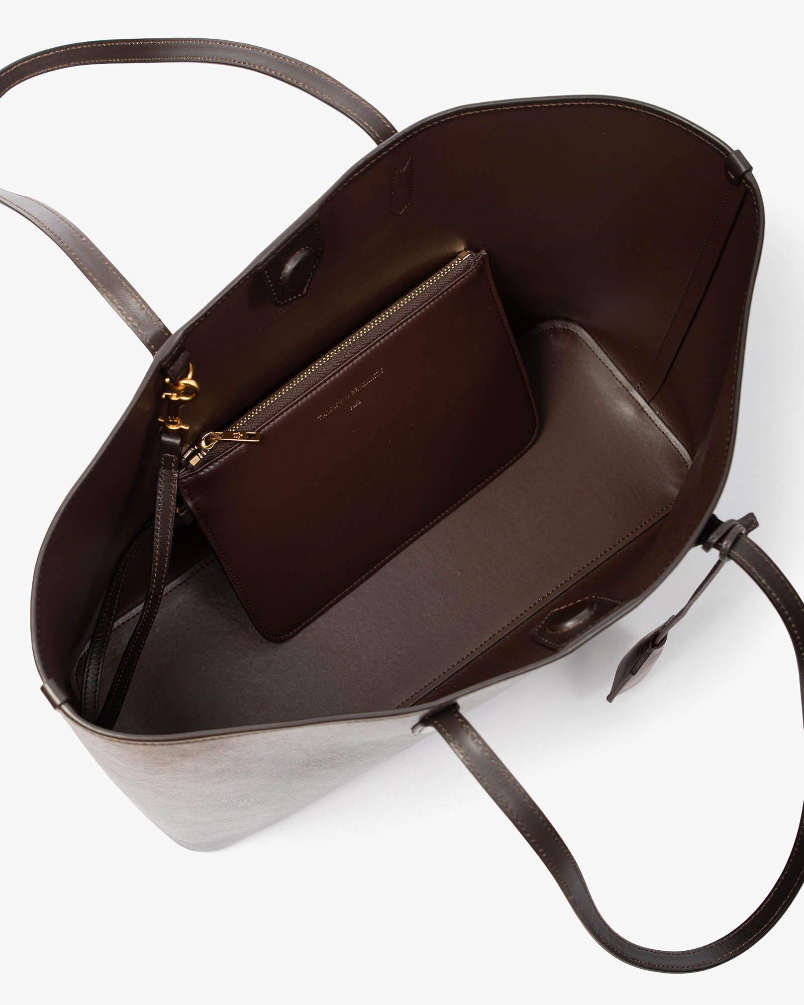 TOTE MONOGRAM Chocolat, vue intérieure ouverte avec pochette zippée amovible