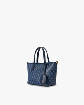 SHOPPER NANO Bleu, vue de trois quarts, anses portées main, motif monogram et étiquette cuir