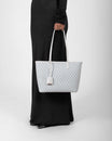 TOTE MONOGRAM PM ivoire, porté à la main, motif monogramme en toile enduite