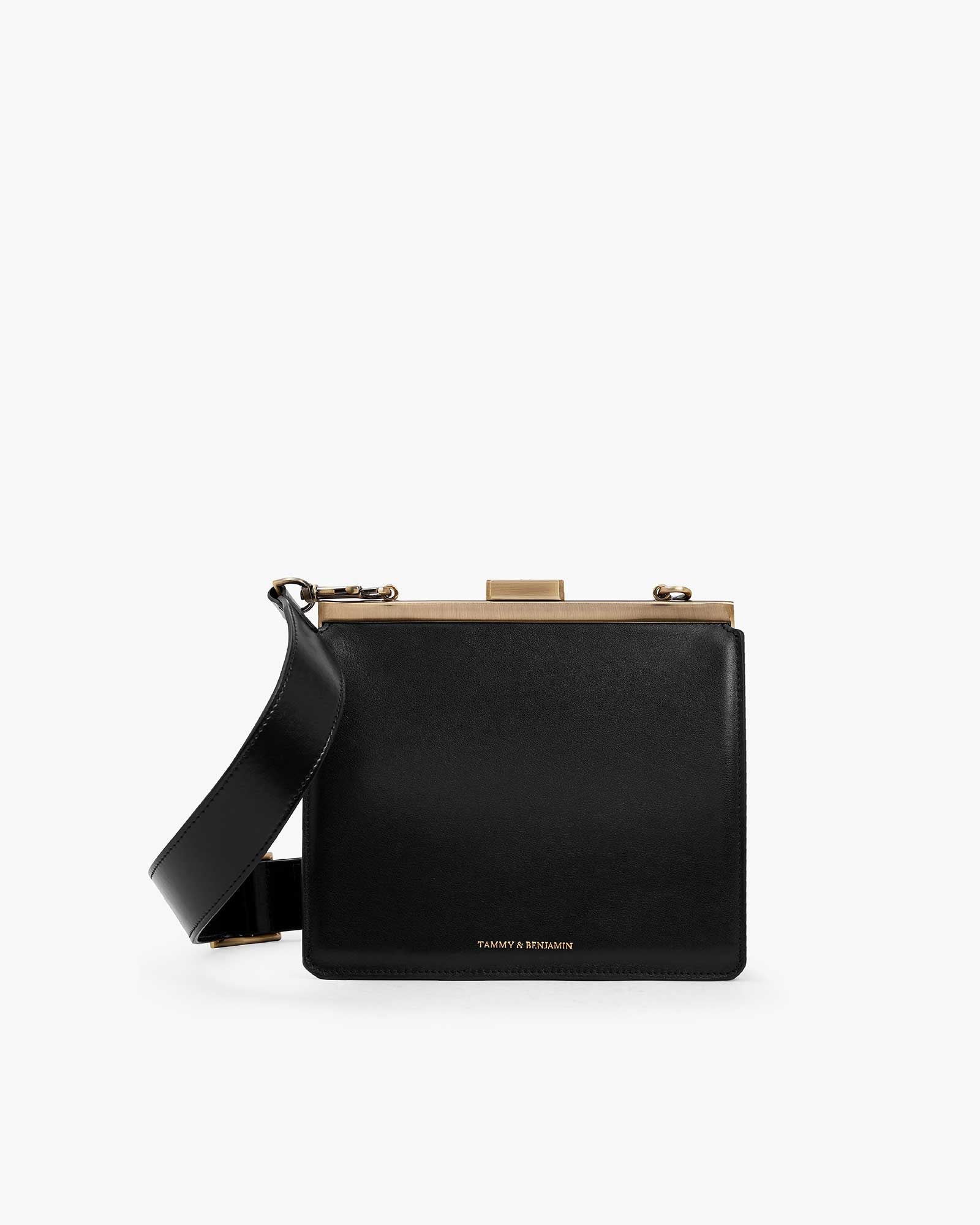 Sac JEANNE Noir de face, fermoir métallique doré et bandoulière réglable
